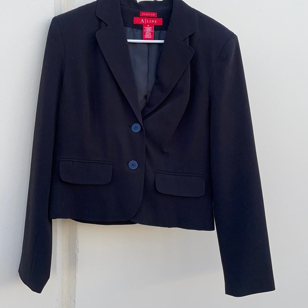 Beautiful ladies suit jacket in great shape